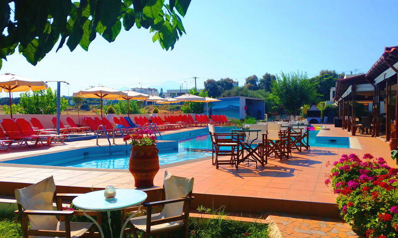 Amnissos Hotel Pigianos Kampos  Exterior photo