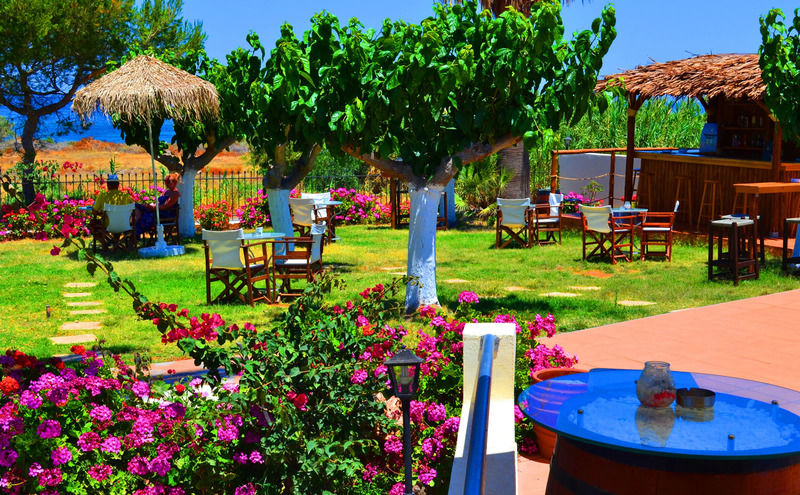 Amnissos Hotel Pigianos Kampos  Exterior photo